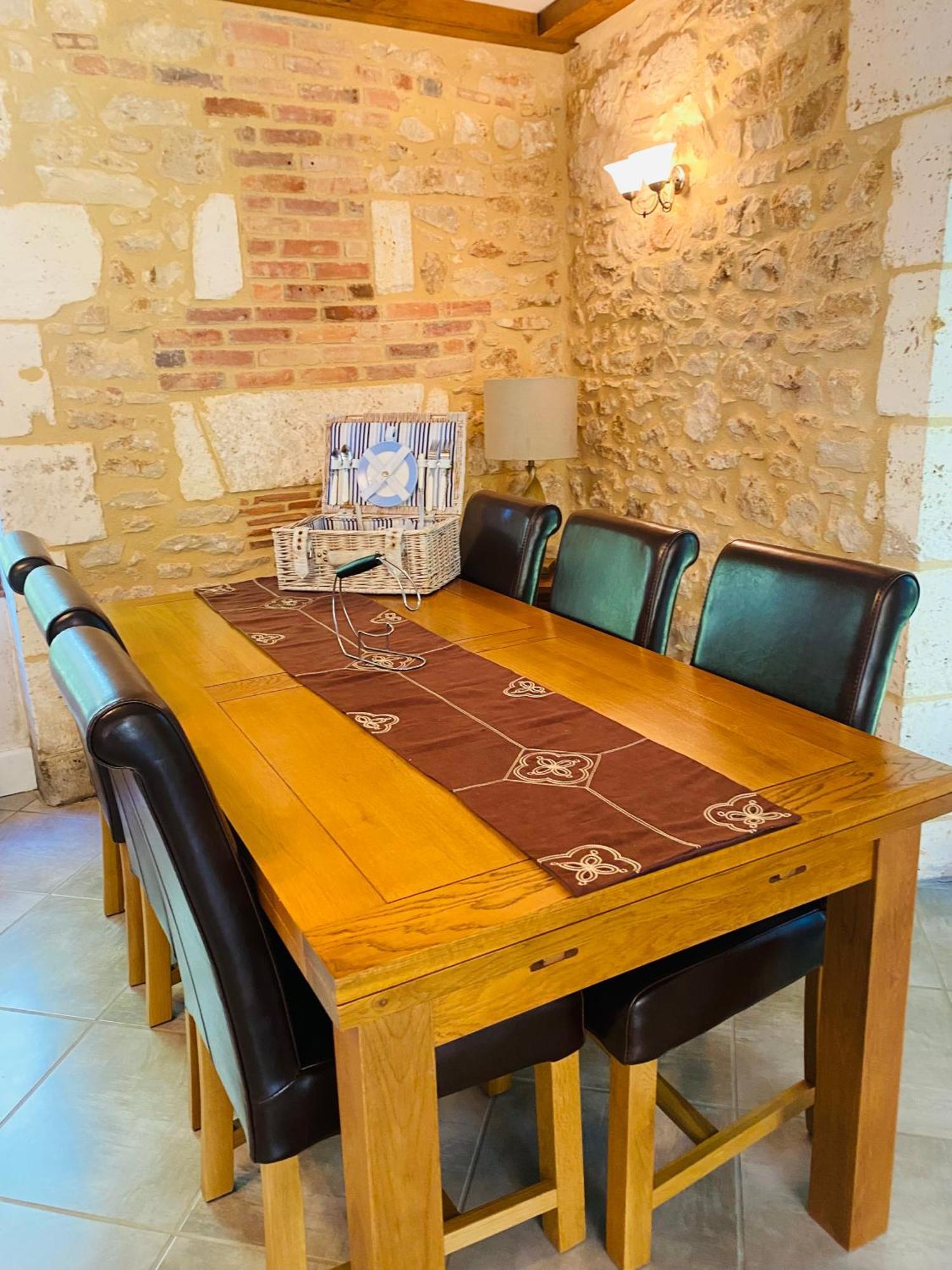 Moulin Du Fontcourt Bed & Breakfast Chasseneuil-sur-Bonnieure Екстериор снимка